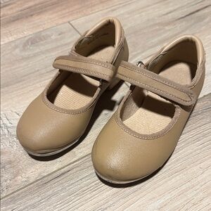 Tan Tap Shoe Dance for Girls size 10
